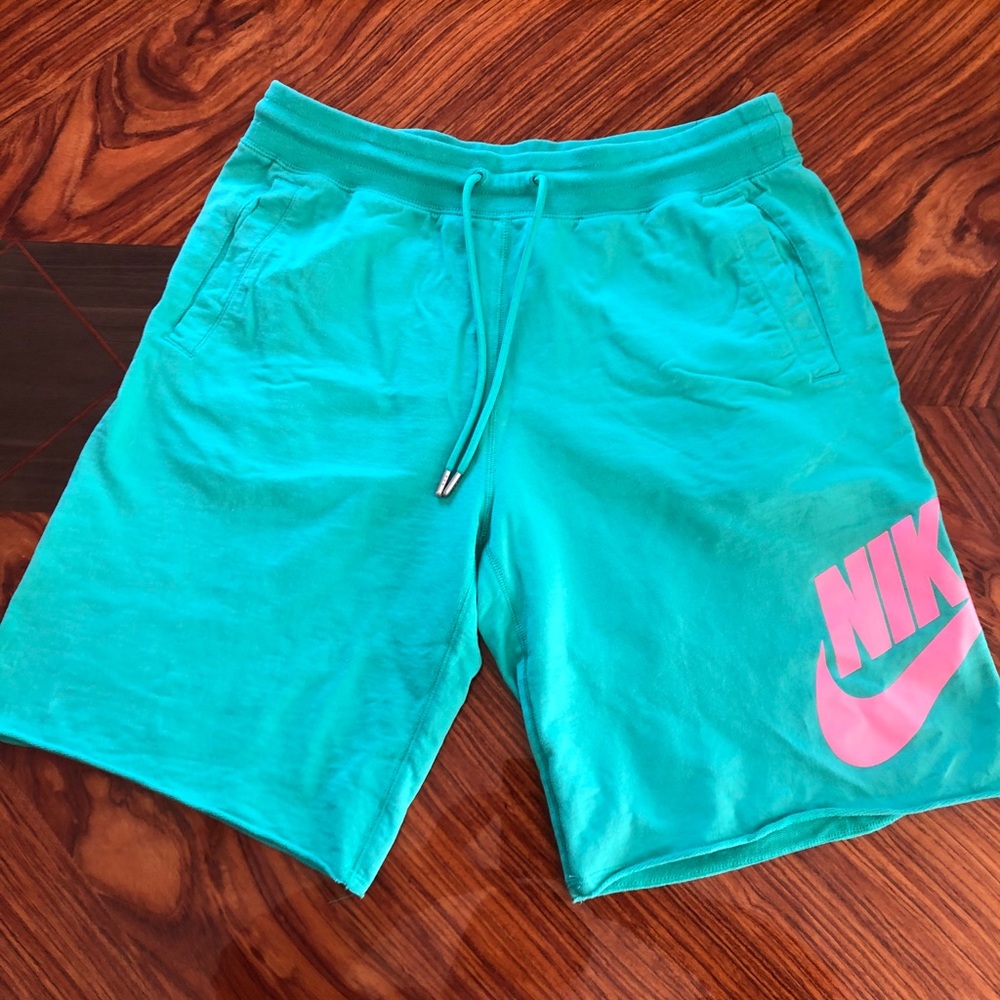 Men’s Nike shorts